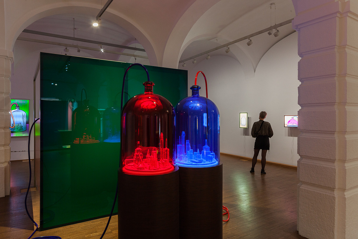 Exhibition view | Photo © Robert Bodnar