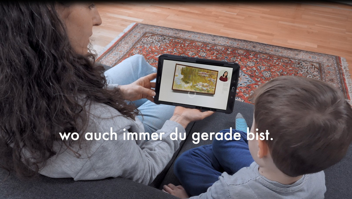 This video shows its viewers how online guided tours and online workshops take place.