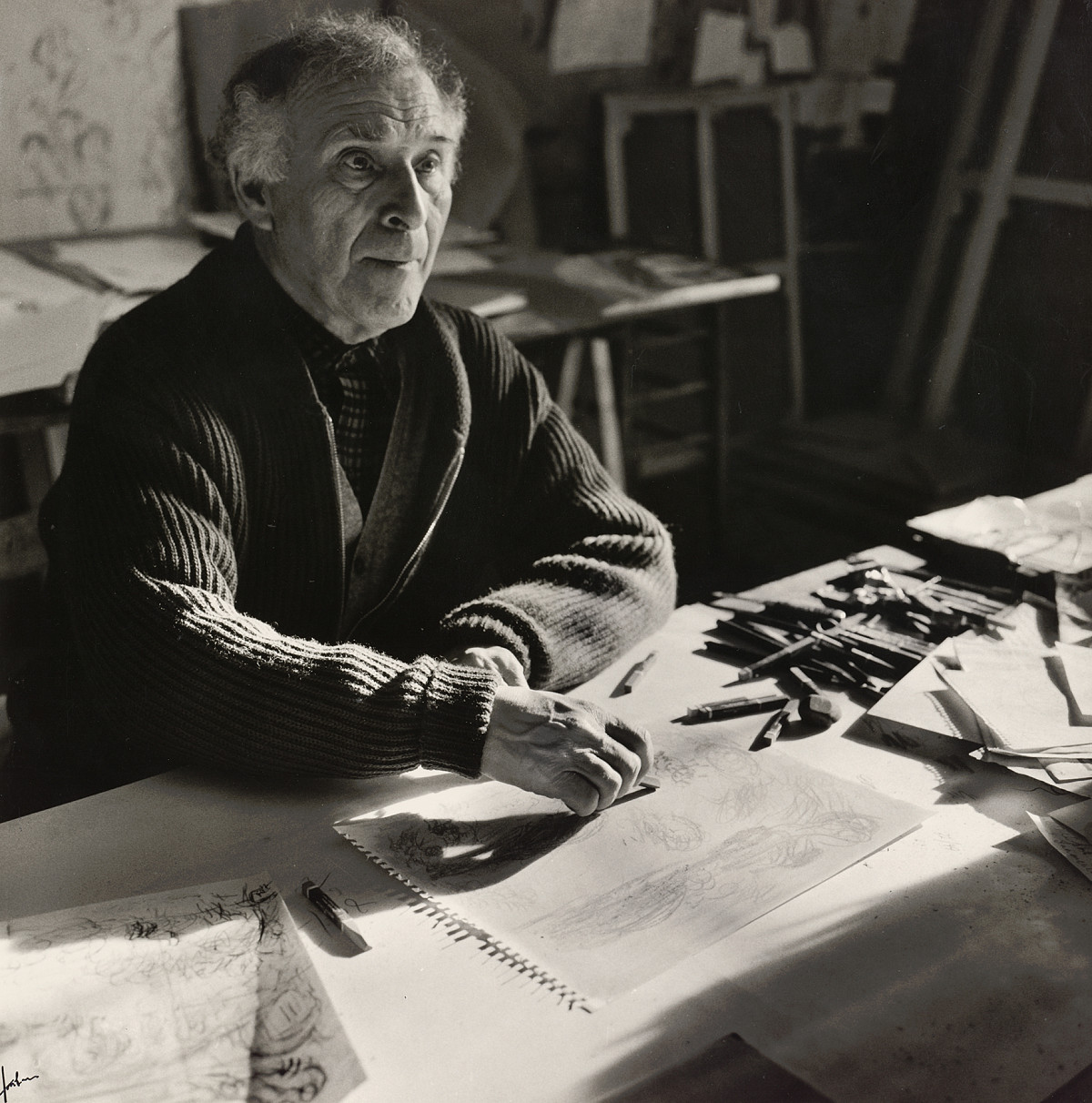 Franz Hubmann: Marc Chagall in his studio, 1957
