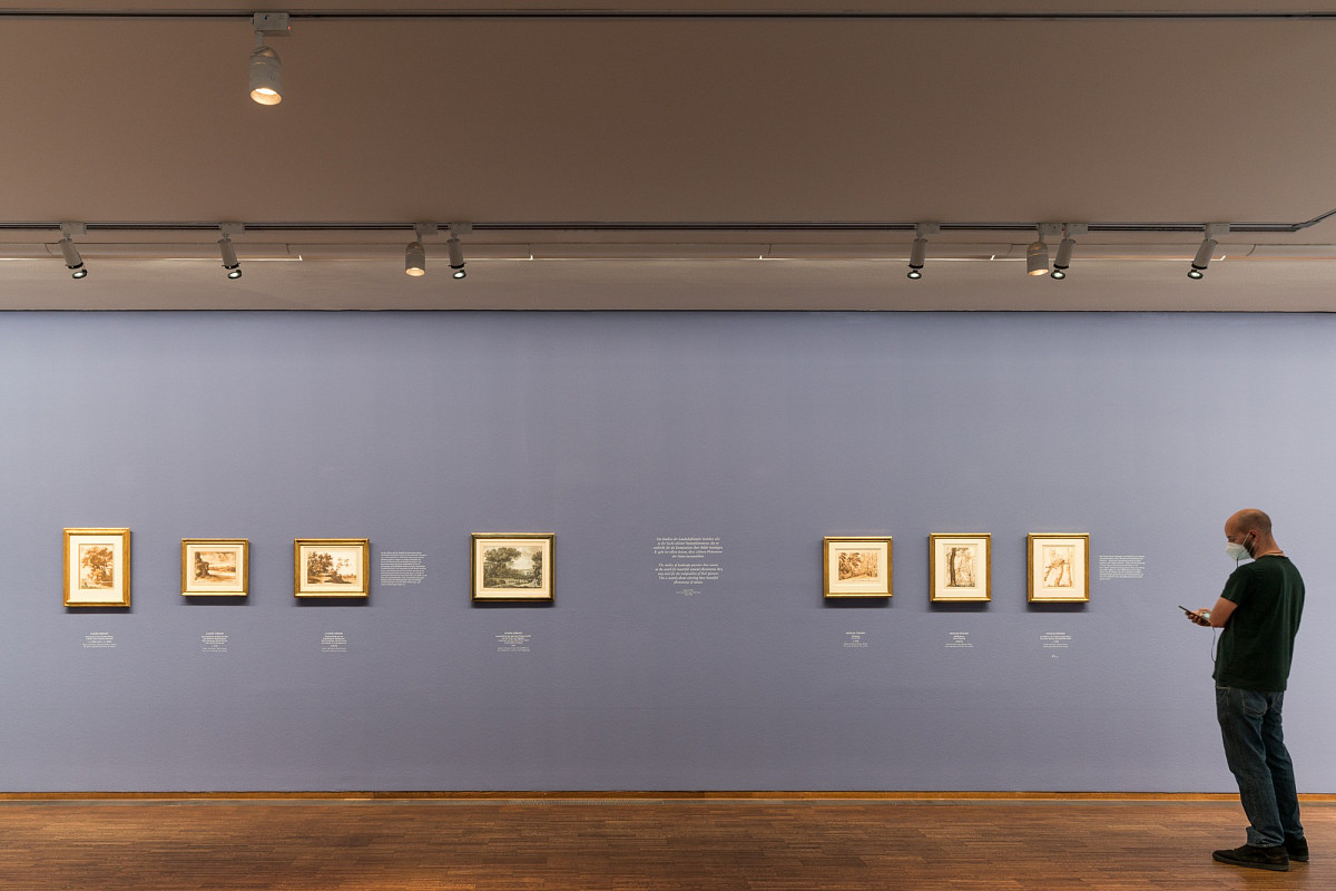 Einblick in die Ausstellungshalle | Foto © Robert Bodnar