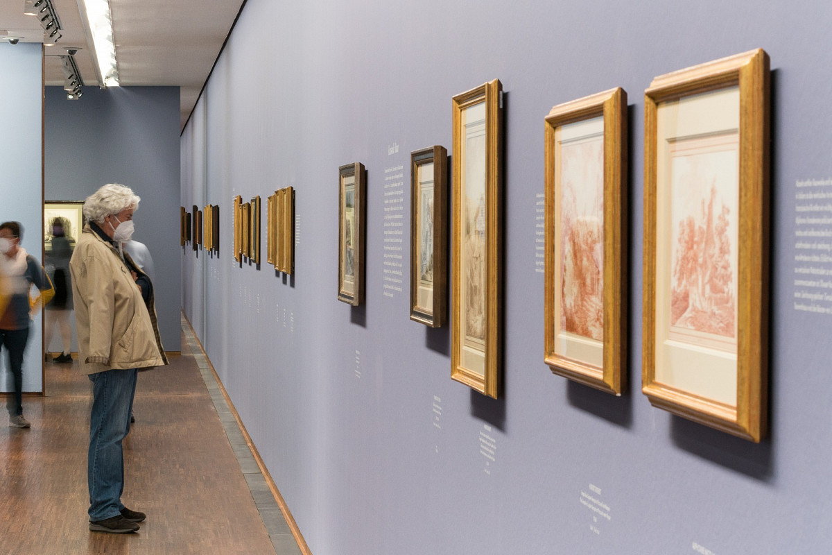 Einblick in die Ausstellungshalle | Foto © Robert Bodnar