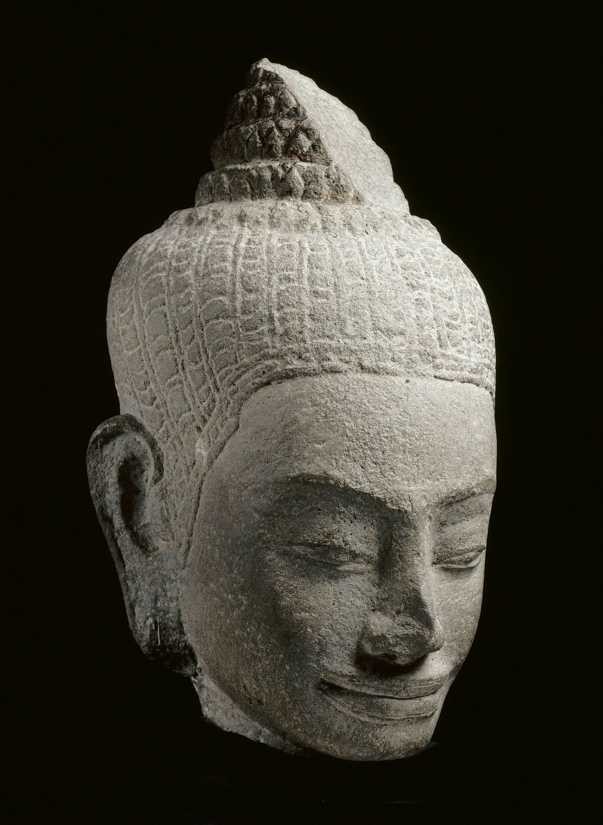 : Female Head, Angkor, Bayon style, end of the 12th – beginning of the 13th century