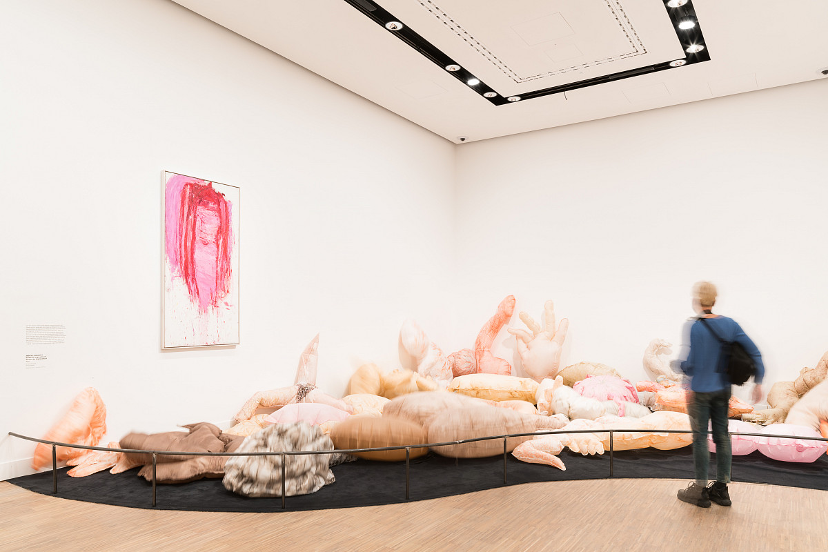 Annette Messager: Gonflés, dégonflés, 2005/2006