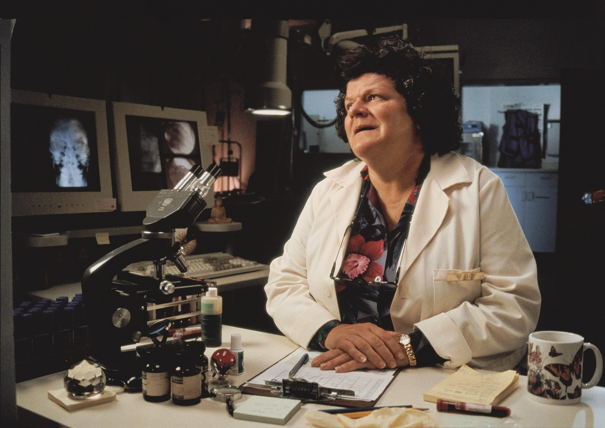 Bill Viola: Mary, 2000