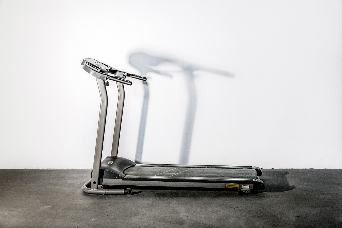 Ai Weiwei: Assange‘s Treadmill, 2017