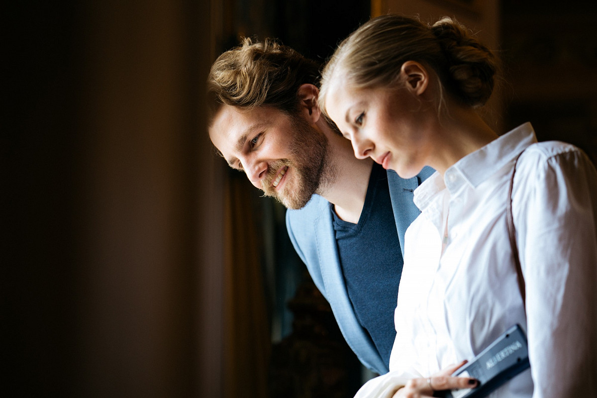Couple in the museum looking at something in front of them | Photo © Marko Mestrovic