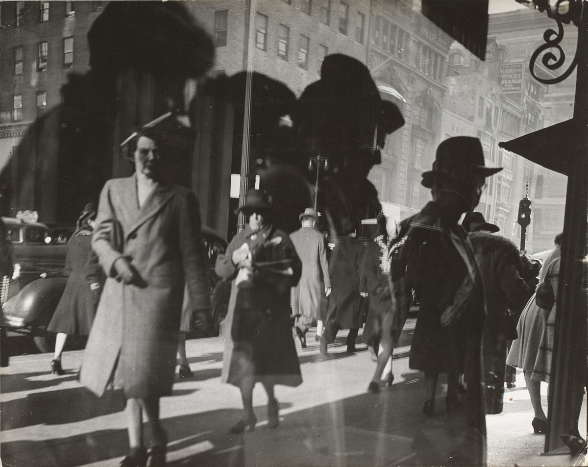 Lisette Model: Reflection, New York City, 1939-1945