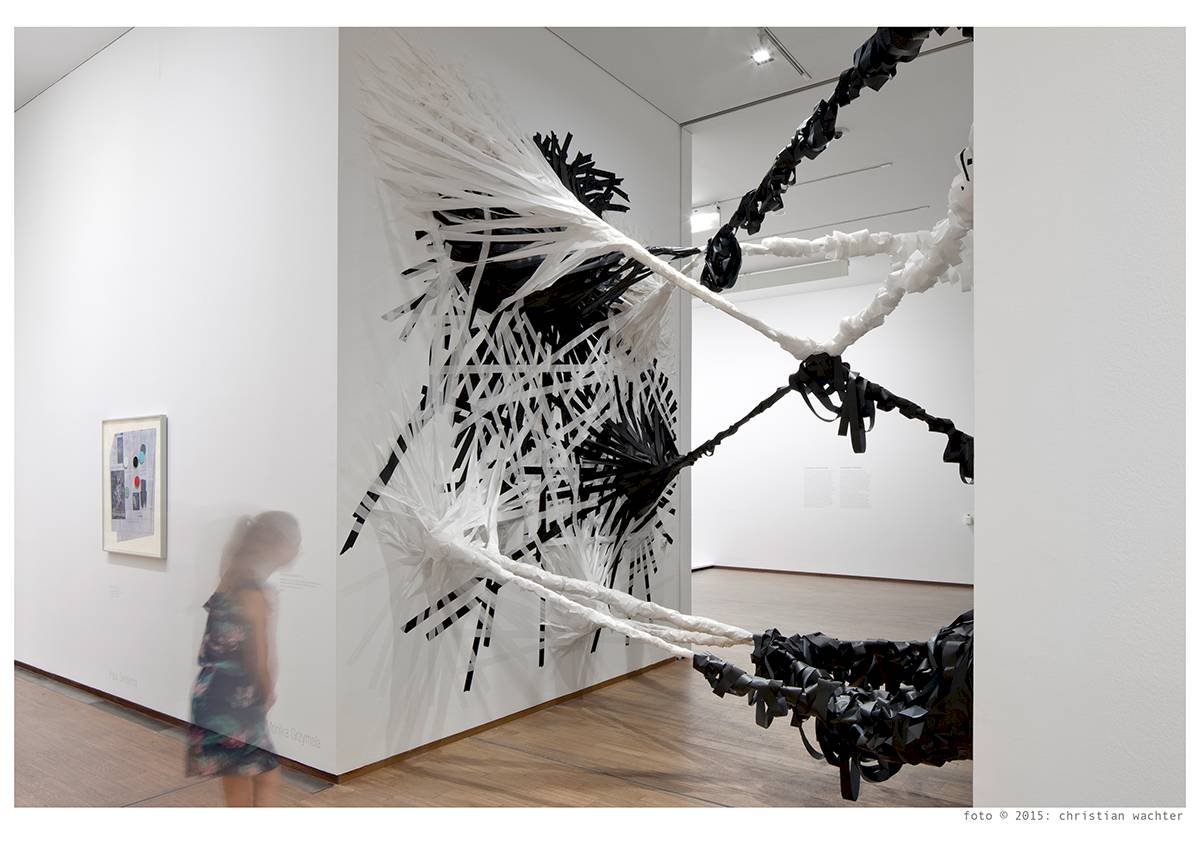 Room installation by Monika Grzymala | Photo © 2015, Christian Wachter