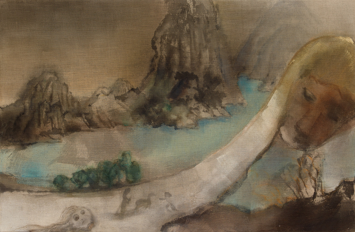 Eine Landschaft mit See. Im Hintergrund Berge, im Vordergrund sind zwei Gesichter zu erkennen.