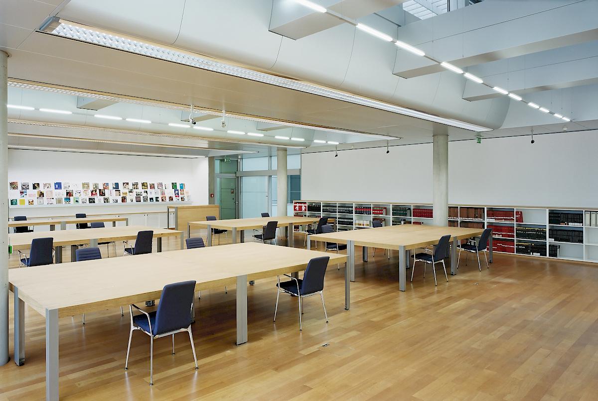 : Einblick in den Studiensaal, 