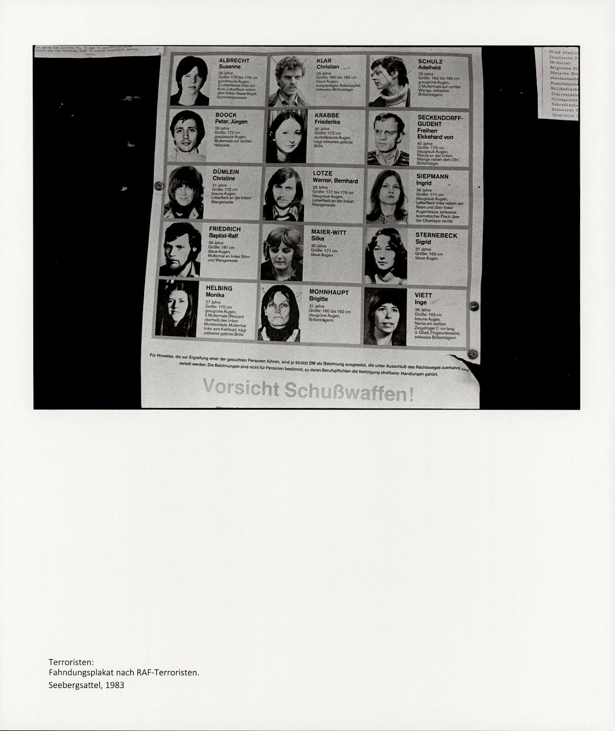 SEIICHI FURUYA | STAATSGRENZE, 1981-1983 | Lightjet-print Fotopapier: 50,6 x 60,4 cm (19 15/16 x 23 3/4 in.) | Erworben aus den Mitteln der Galerienförderung des BKA | Albertina, Wien