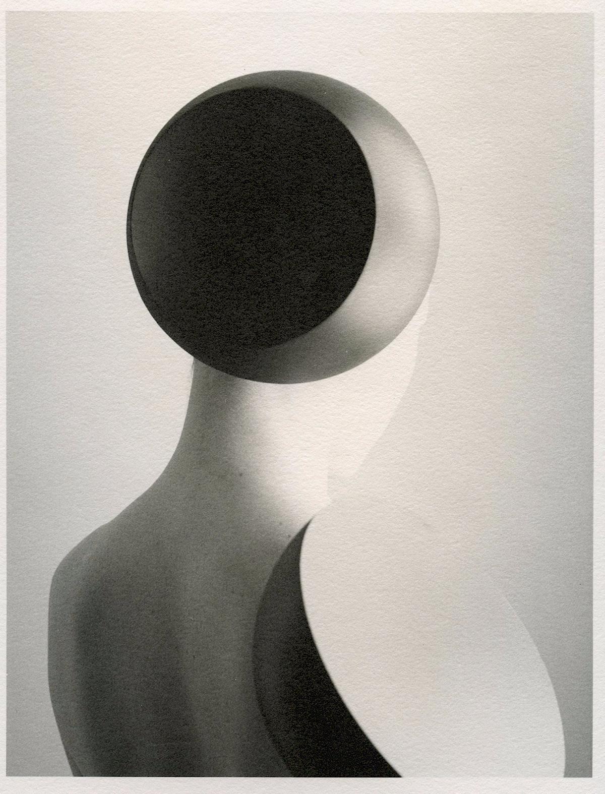 TINA LECHNER | Untitled, 2014 | Silbergelatineabzug 44,5x36,5cm | Erworben aus den Mitteln der Galerieförderung des BMUKK | Albertina, Wien