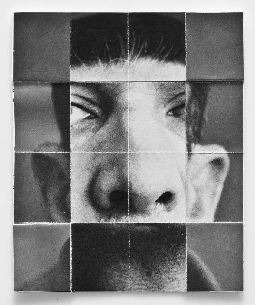 BERNHARD HOSA | Up to sample 22 2012 | Buchseite, gefaltet auf Karton 13 x 10,7 cm |  Erworben aus den Mitteln der Galerieförderung des BMUKK | Albertina, Wien