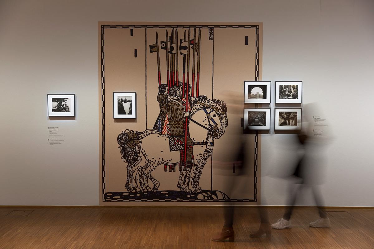 View in the exhibition hall, Film-Stills | Photo © Bureau Kies