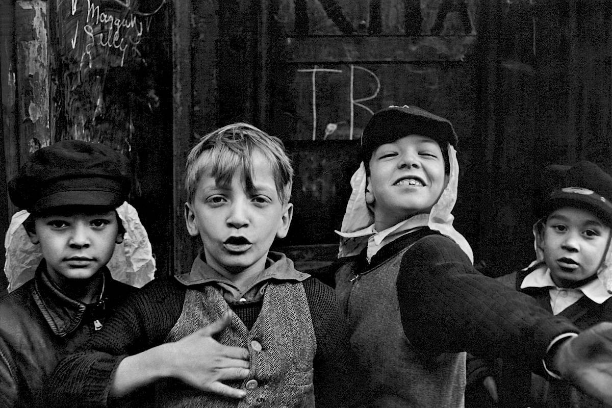 Helen Levitt | New York, 1940 | Permanent loan of the Austrian Ludwig Foundation for Art and Science © Film Documents LLC